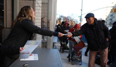New York Yankees host their annual Thanksgiving Food Voucher Giveaway – Bronx Times