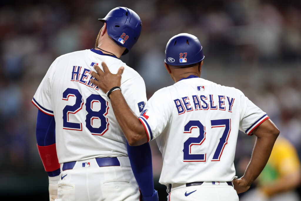 Pirates Hire Kristopher Negron, Tony Beasley To Coaching Staff