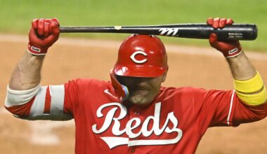 Joey Votto reportedly drawing MLB media interest