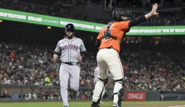 Giants cut ties with $4 million catcher via contract decision image