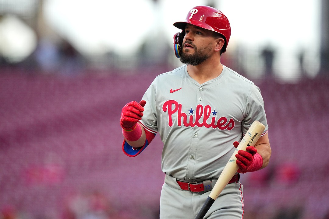 Ohio's governor wants the Reds to sign Kyle Schwarber - On Pattison