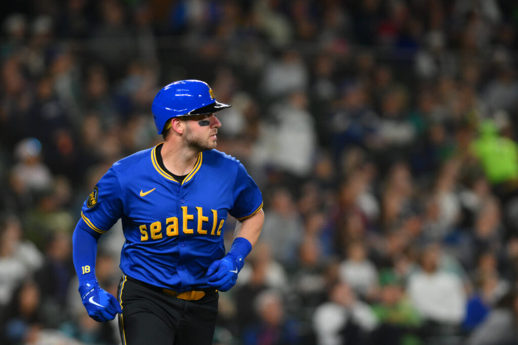 Mitch Garver Becomes Free Agent