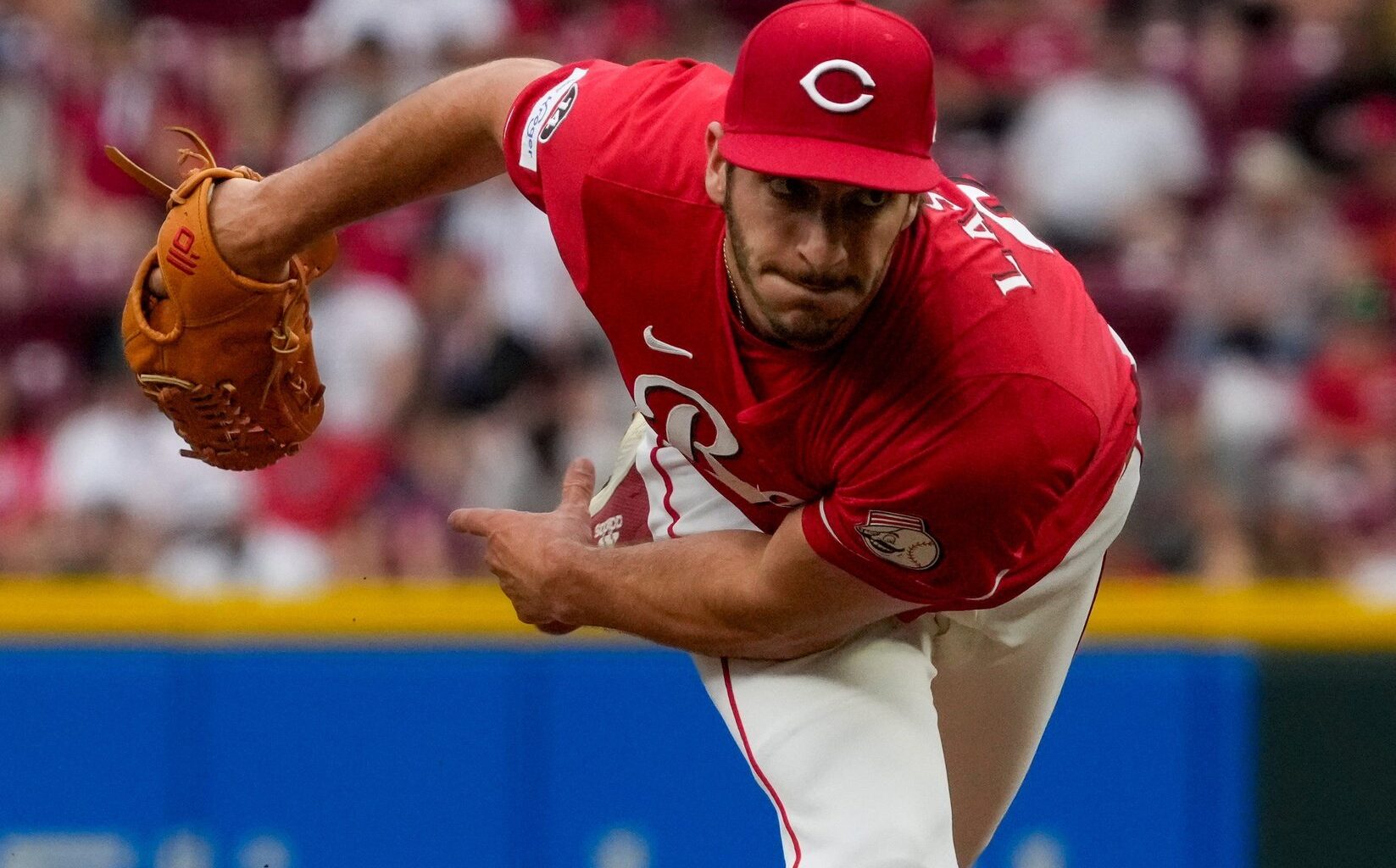 The Pirates signed reliever Joe La Sorsa to a minor league deal on Saturday.