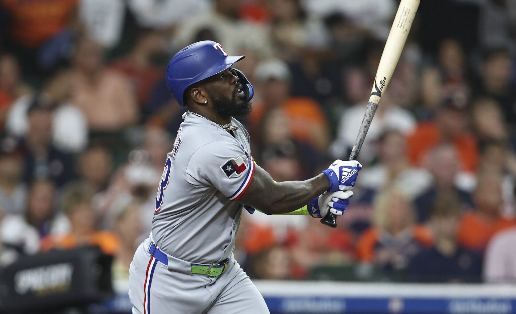 Adolis García, Jonah Heim Headline Non-Tendered Players