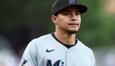 Javier Sanoja Wins Over Miguel Rojas & Jared Triolo