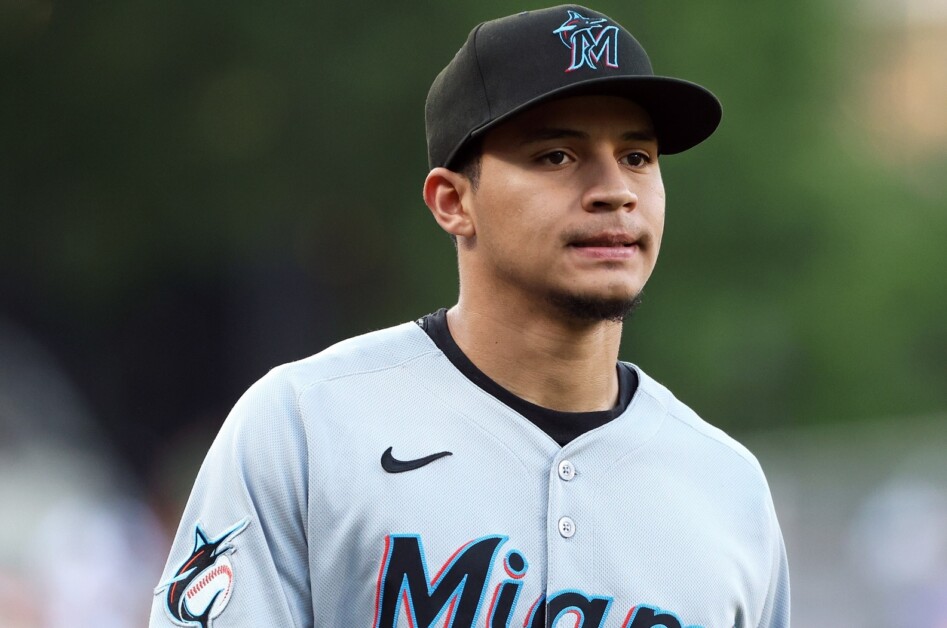 Javier Sanoja Wins Over Miguel Rojas & Jared Triolo