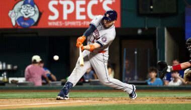 Rays Linked to Potential New Backup Catcher in Free Agency