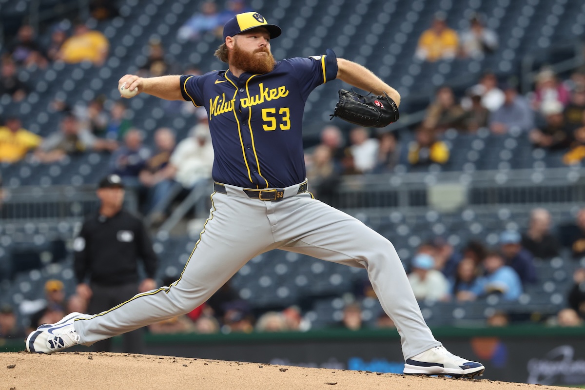 Brewers' Woodruff Back For 2026 Season