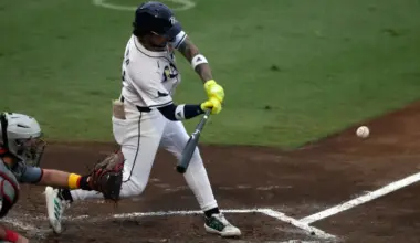 White Sox, Rays complete 4-player trade with 2 swapped for 2 image