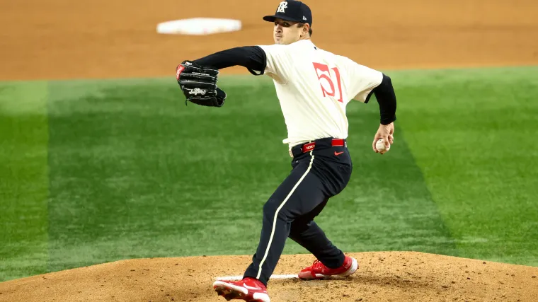 Angels could sign 2.18 ERA right-handed pitcher from AL West rival image