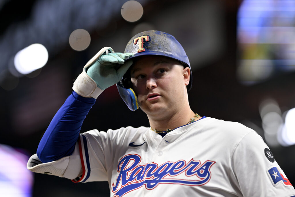 Joc Pederson Exercises Player Option