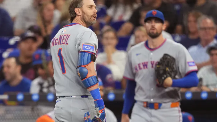 Mets trading Jeff McNeil pitched after Francisco Lindor controversy image