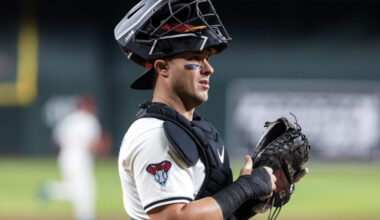 Diamondbacks To Re-Sign James McCann