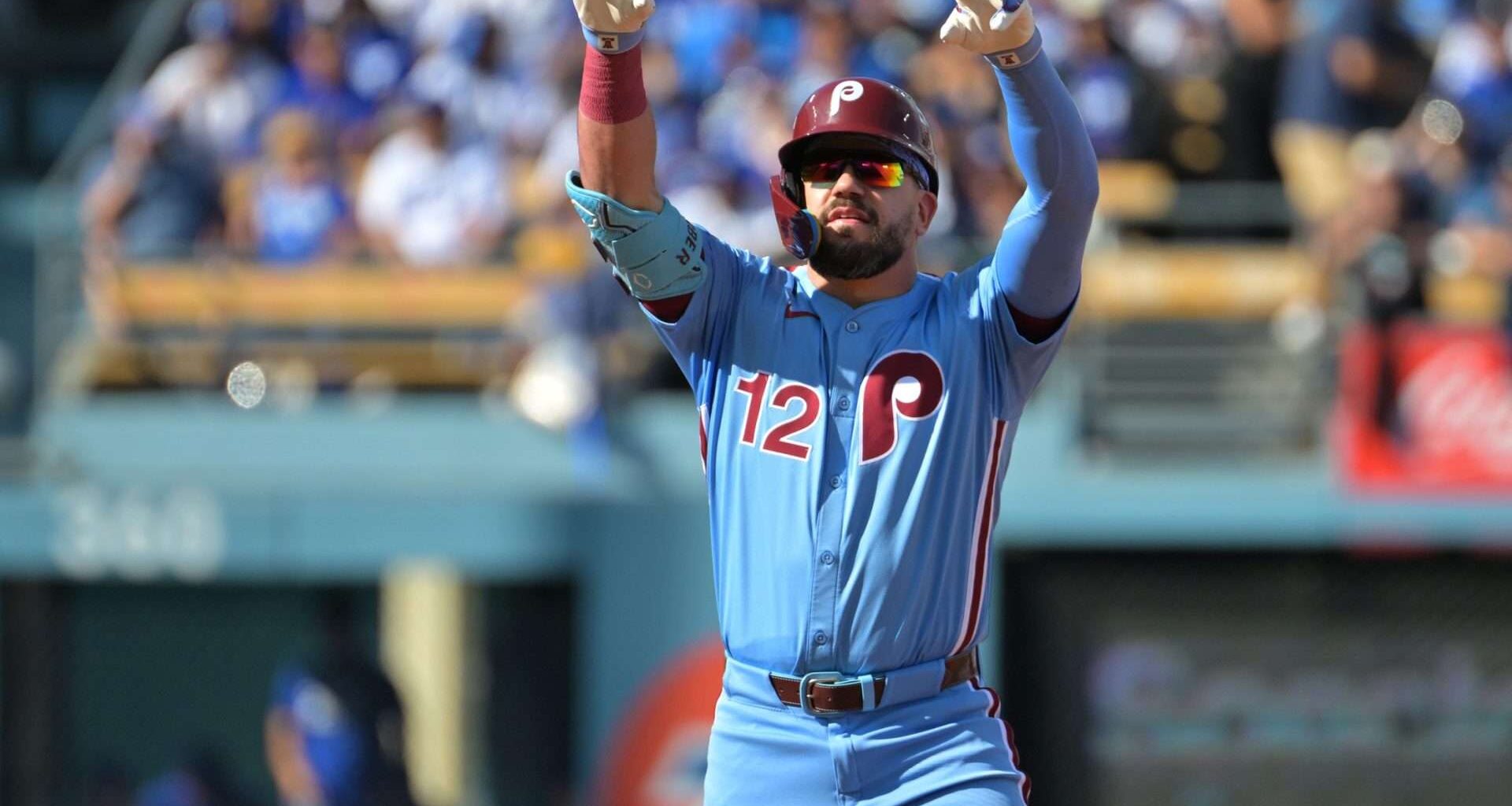 Kyle Schwarber Predicted To Land With Texas Rangers