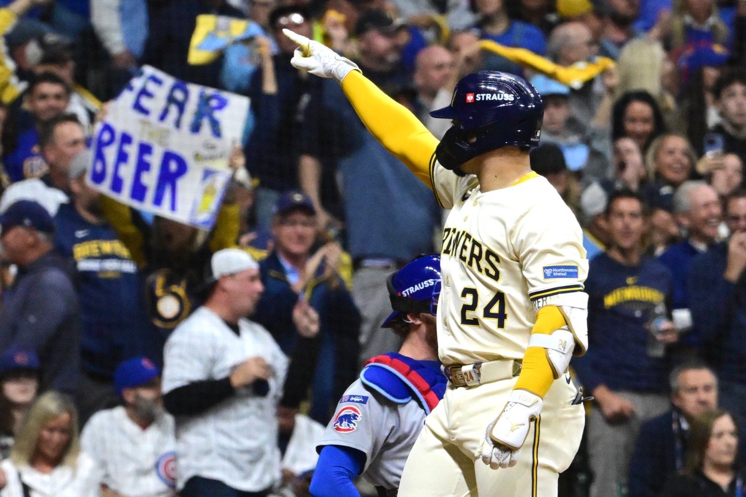 William Contreras Has "Minor" Surgery On Middle Finger - Notes