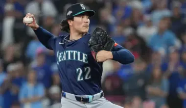 Mariners' Bryan Woo earned special recognition in Cy Young voting image