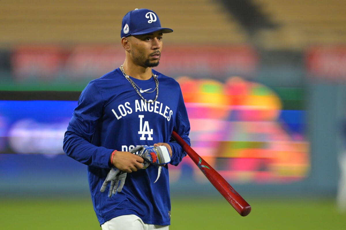 Mookie Betts Sends Message to Dodgers Fans, City of Los Angeles