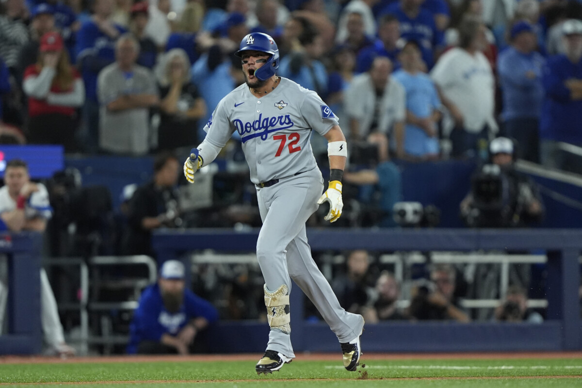 Dodgers' Miguel Rojas Reveals He Suffered Injury in World Series Game 7
