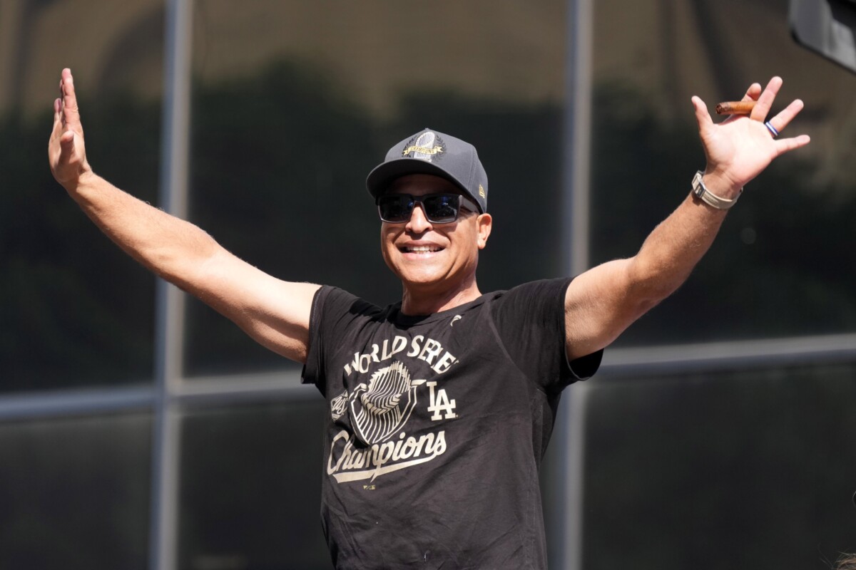 Looking Back at Dave Roberts’ Dodgers Tenure After Celebrating 10-Year Anniversary