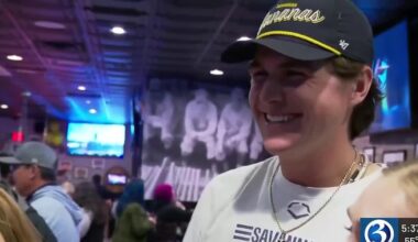 Avon native joins viral Savannah Bananas baseball team