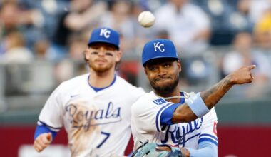 Witt Jr., Garcia take home Gold Glove honors