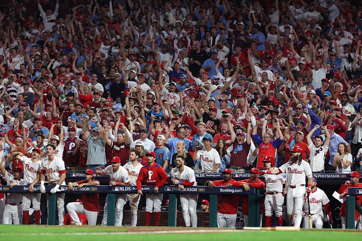 Phillies outfield expected to look very different for 2026