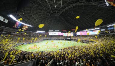 MIZUHO PayPay Dome, Softbank