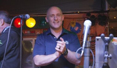 New Tampa Bay Rays CEO meets with fans at Ferg's Sports Bar & Grill