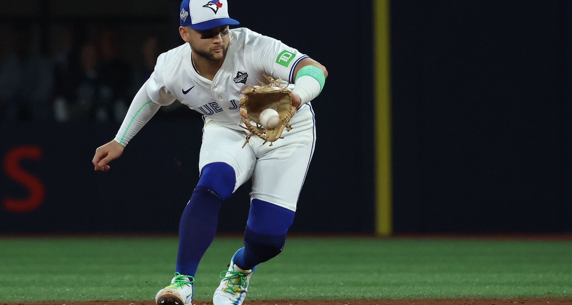 Top 7 MLB Free Agent Middle Infielders For 2026