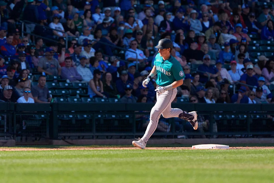 Here are Positives and Negatives of Colt Emerson Possibly Beginning Season w/ Seattle Mariners
