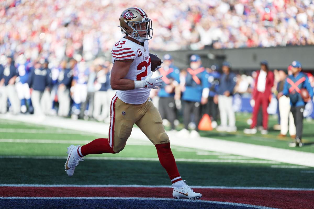 NFL scores, news from Week 9