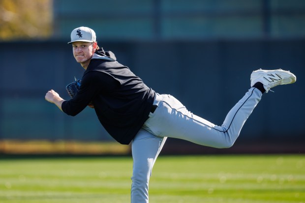 White Sox pitching prospect Noah Schultz throws during spring training at Camelback Ranch on Feb. 15, 2025, in Glendale, Ariz.(Armando L. Sanchez/Chicago Tribune)