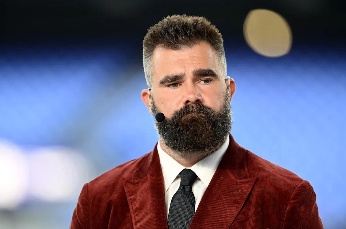 Jason Kelce clarifies that 'Canada is the best' after recent dismissal of Blue Jays' World Series run: 'I was actually rooting for the Blue Jays'
