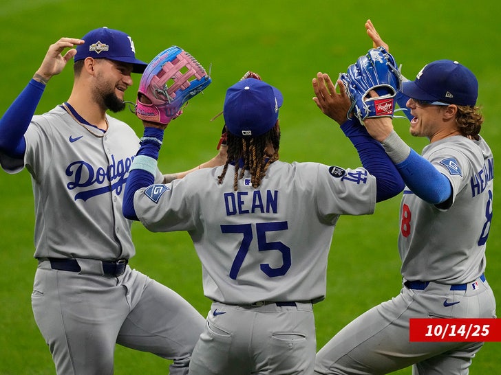 dodgers sub getty swipe 1