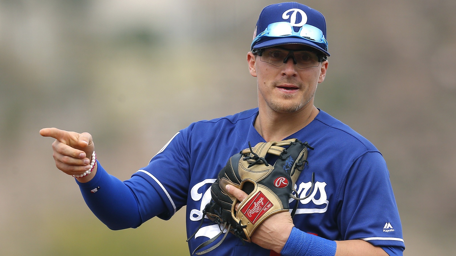 Kiké Hernandez talks some trash during Dodgers' World Series celebration