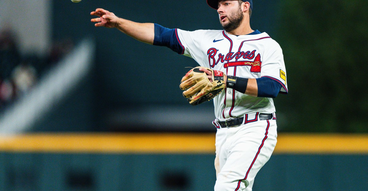 Braves decline option on David Fletcher, per report