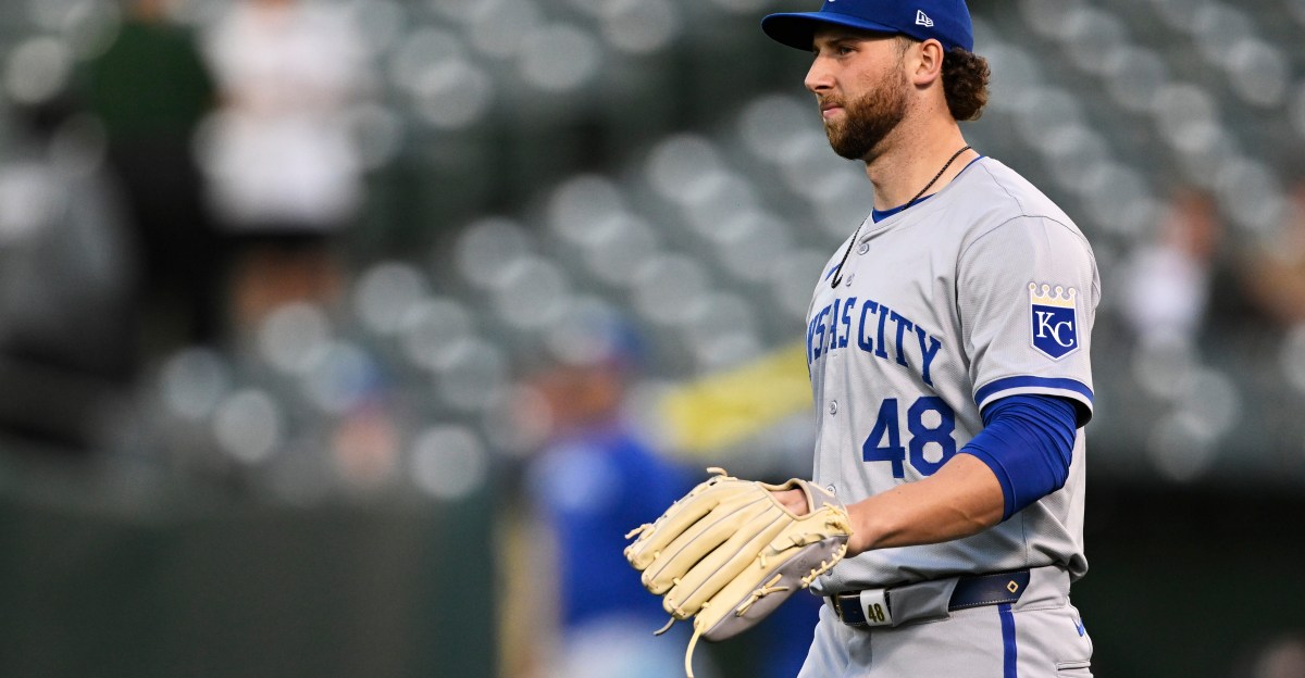 Alec Marsh undergoes labrum surgery, could miss 2026