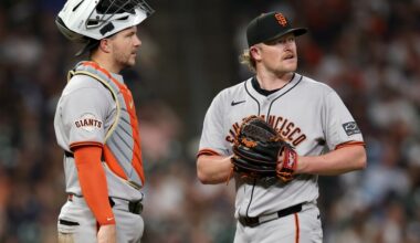 SF Giants win Gold Gloves at pitcher and catcher