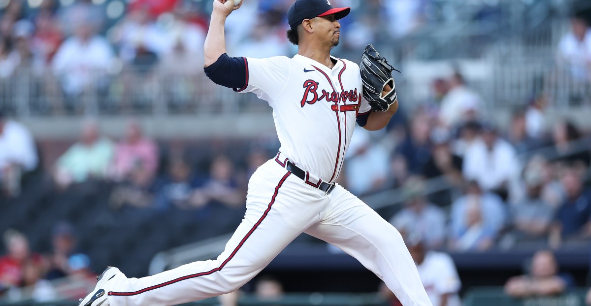 Braves re-sign Carlos Carrasco, Darius Vines to MiLB deals, per report
