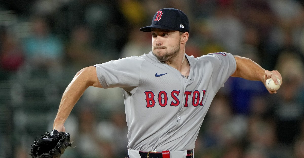 A rebuild in motion: Chicago overhauls depth chart on a busy afternoon