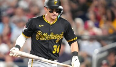 Cam Devanney signs with Hanshin Tigers 