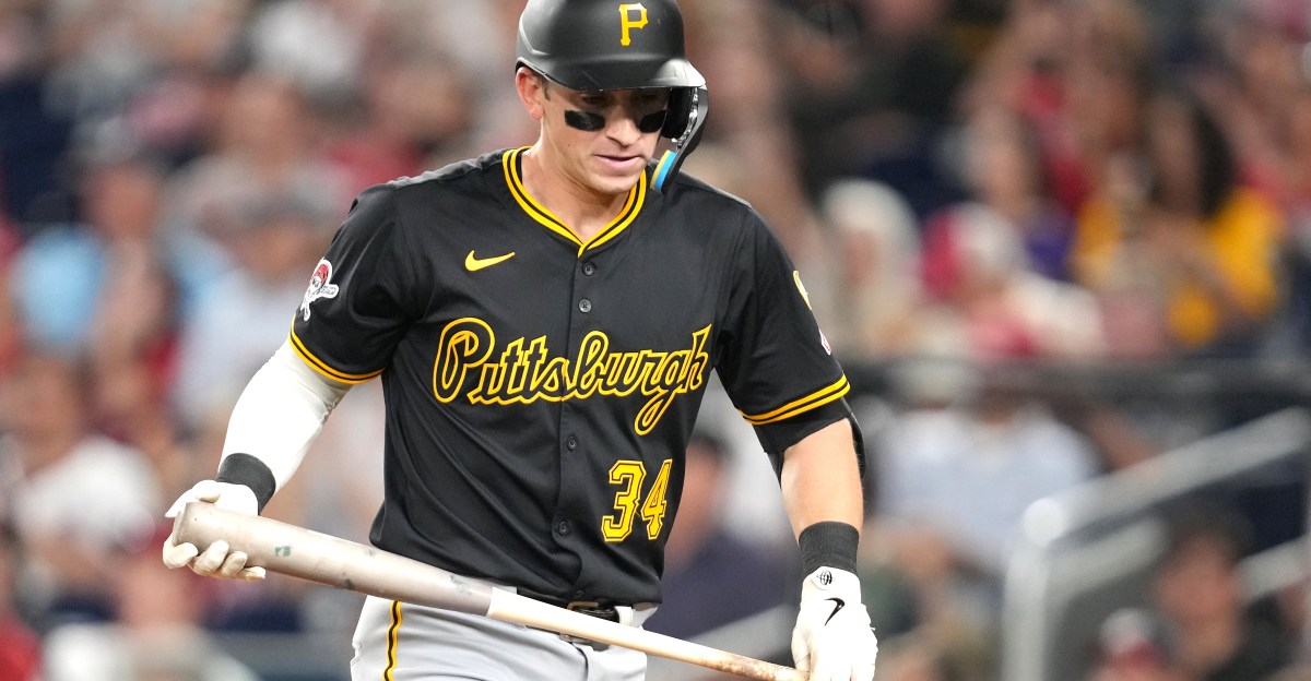 Cam Devanney signs with Hanshin Tigers 