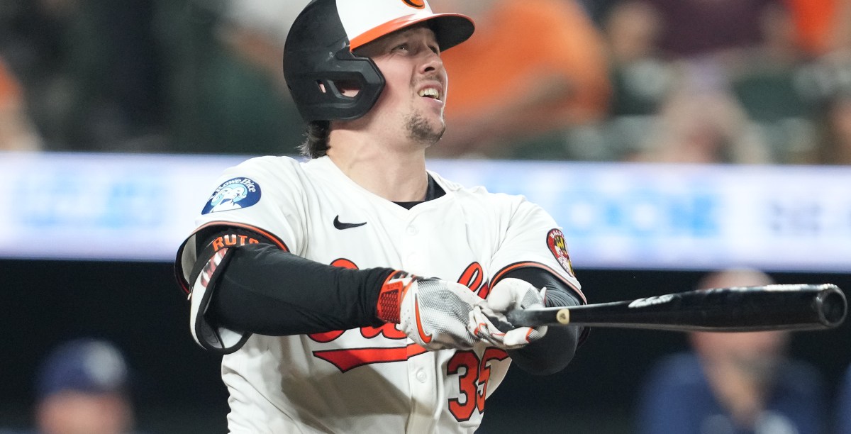 Padres need to add left-handed hitter