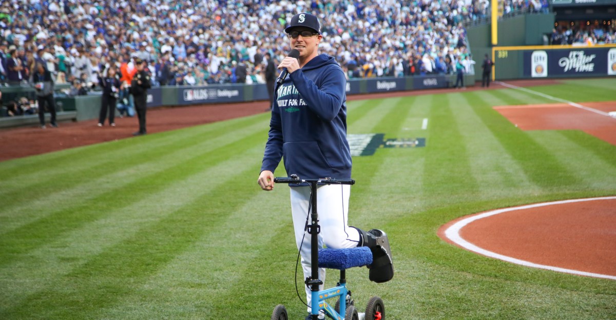 Mariners non-tender relievers Gregory Santos, Tayler Saucedo, & Trent Thornton