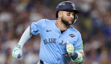 Should the Royals forfeit a draft pick to sign a big free agent?