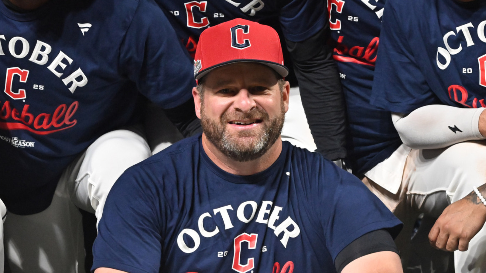 Guardians' Stephen Vogt completes back-to-back award sweep