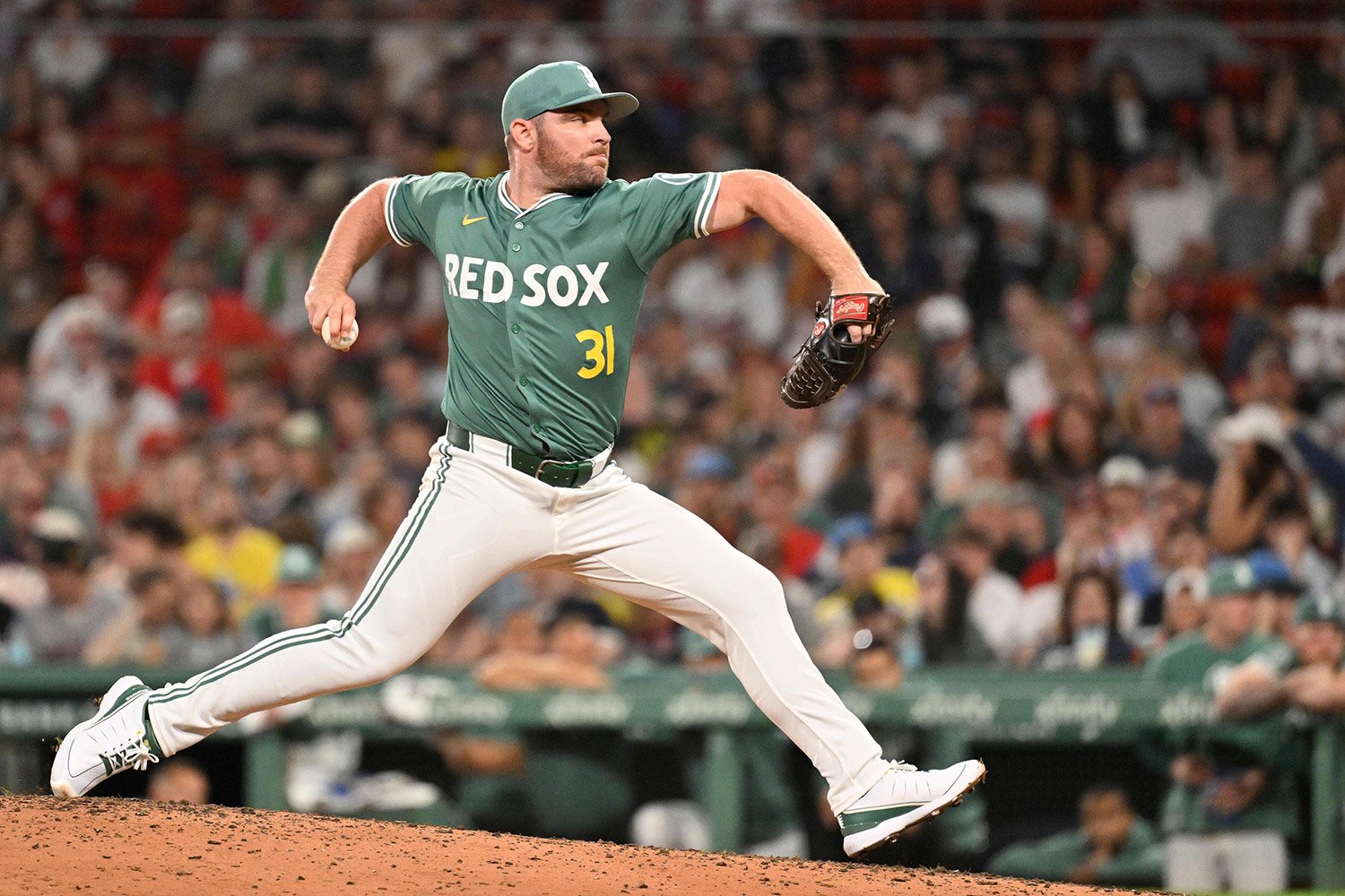 Red Sox Decline Liam Hendriks' 2026 Option - Notes