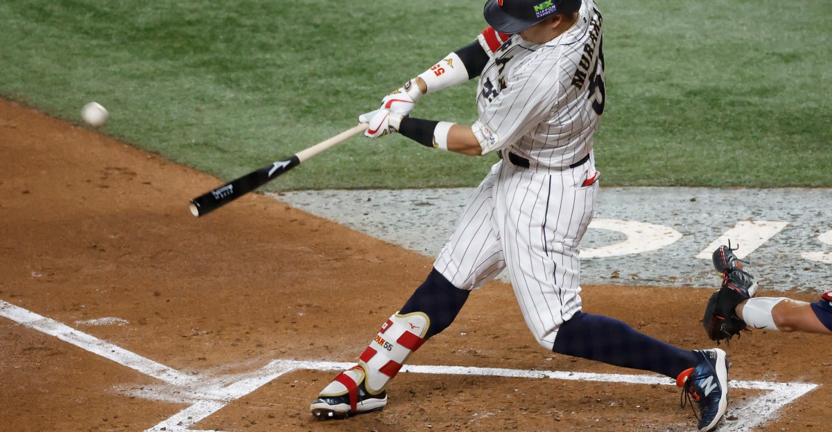 Phillies News: Murakami, free agents, trades, Hamels, Hall of Fame