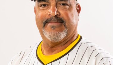 Victor Rodriguez to become Astros hitting coach