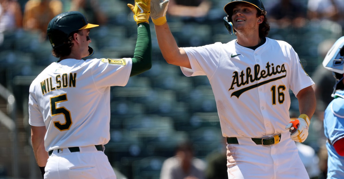 Elephant Rumblings: Kurtz Awarded AL Rookie-of-the- Year Award